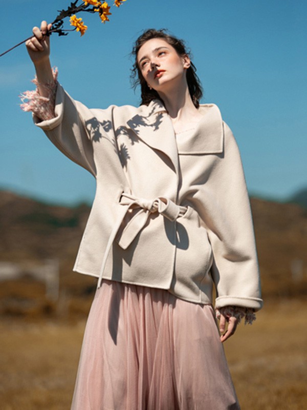 COCOCASA女装2022秋冬季白色大衣