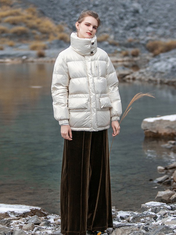 COCOCASA女装2022秋冬季白色羽绒服