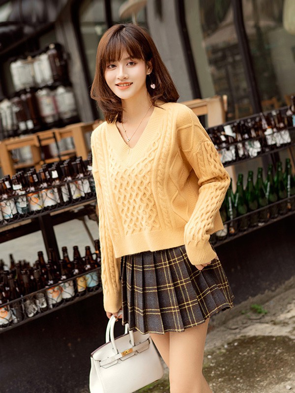 爱泰女装2022秋冬季黑色百褶裙