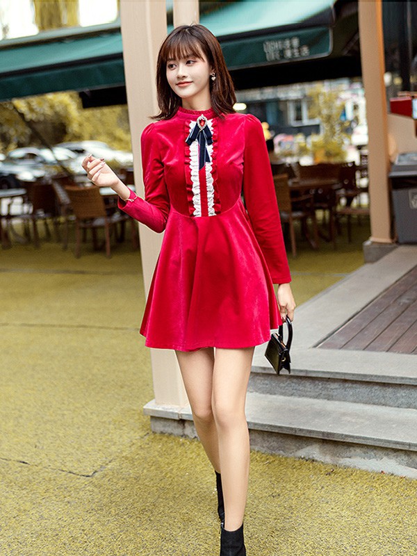 爱泰女装2022秋冬季红色连衣裙