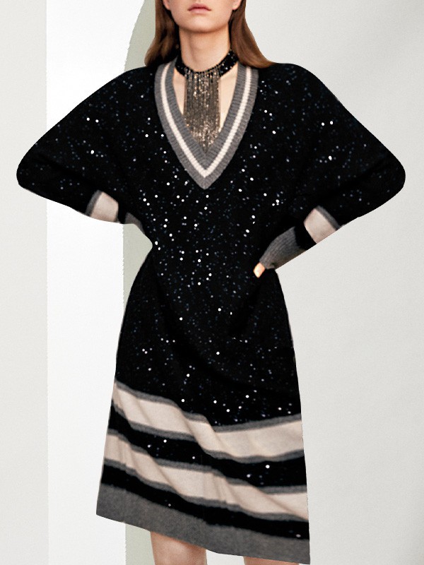 漫逸春色2022秋冬季黑色连衣裙