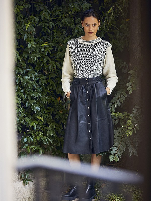 巴安斯女装2022秋冬季黑色长裤