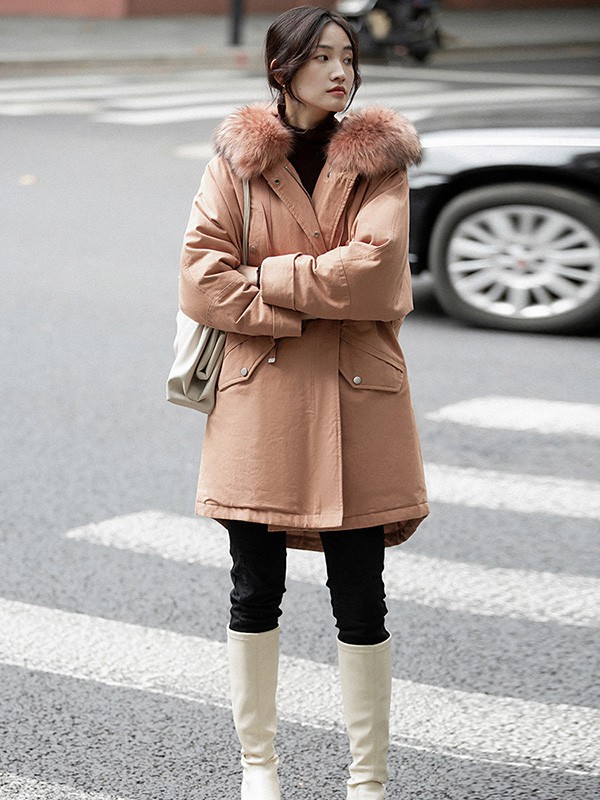 欧可芮2022秋冬季裸色大衣