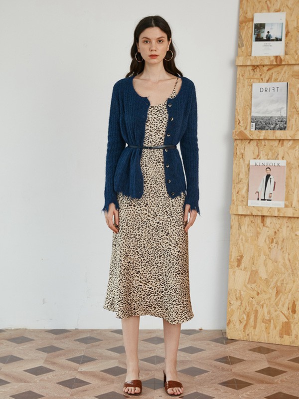 HEYDRESS2023春夏季米色吊带裙