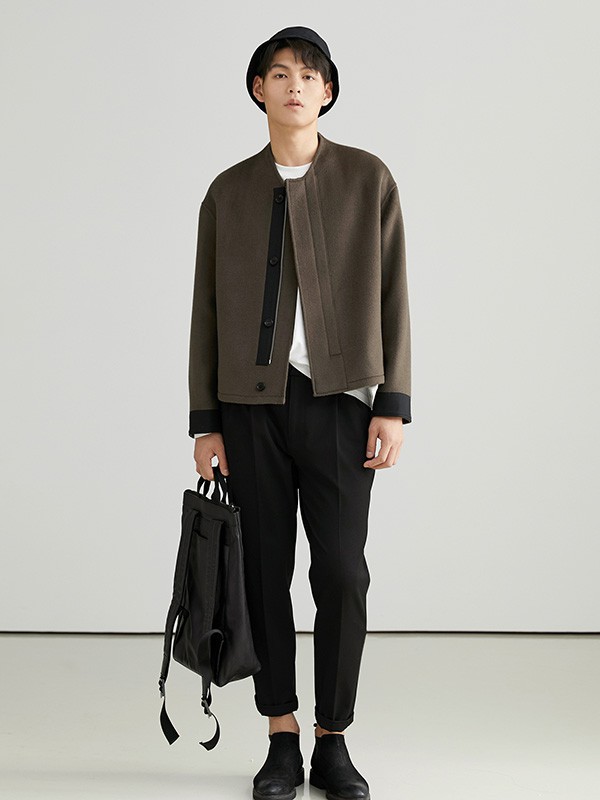 THESSNCE2022秋冬季白色T恤