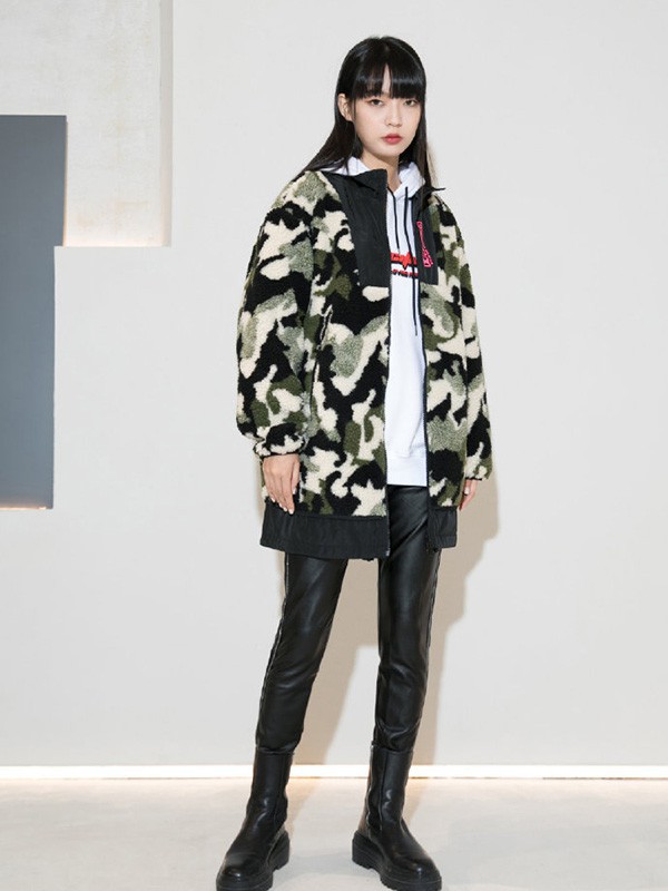 UIIJII休闲装2022秋冬季白色T恤