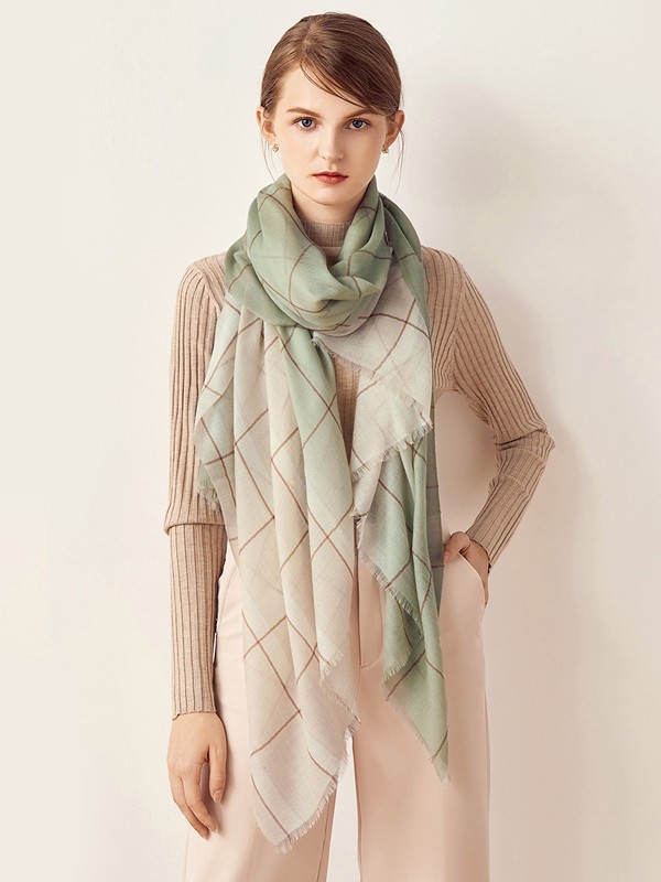 ​宝石蝶2023新款围巾头巾