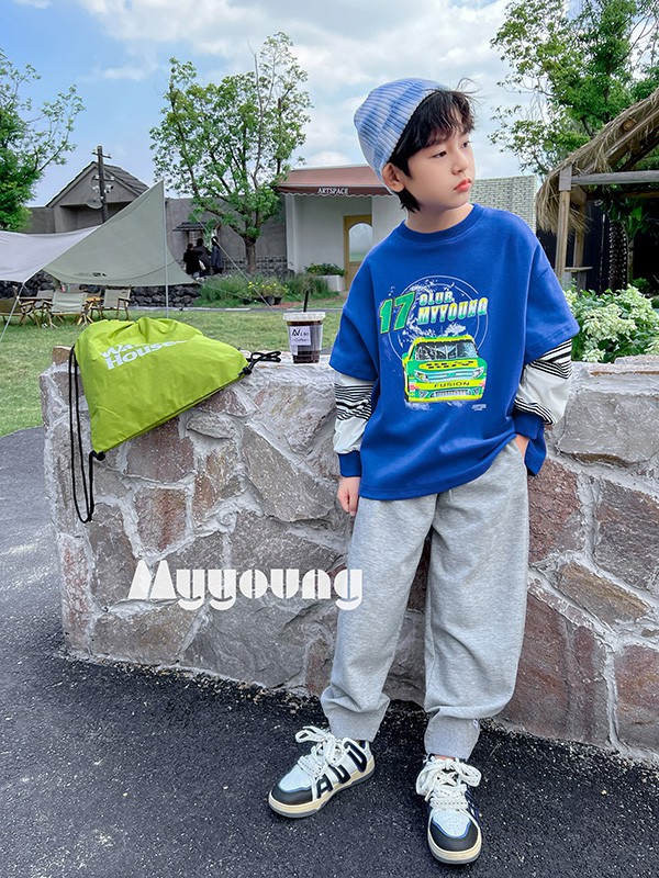 麦与童装2023春夏季蓝色T恤