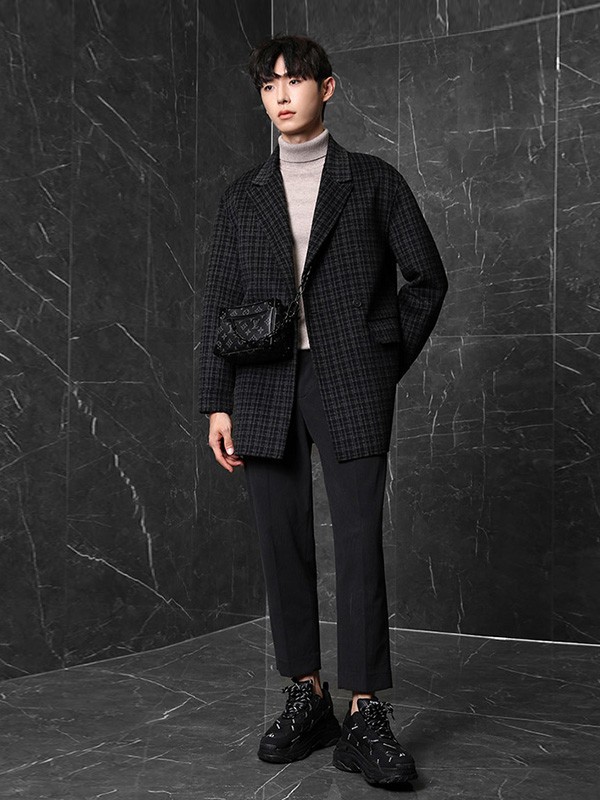 伊夫罗兰男装2022秋冬季黑色大衣