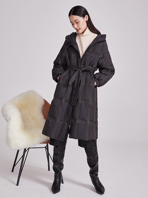 西嘉女装2023秋冬季黑色大衣