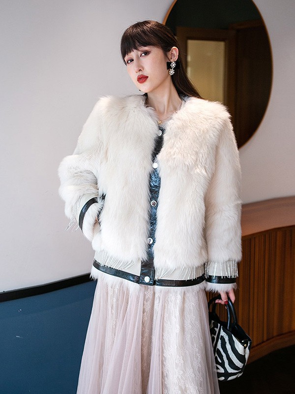 法萨奴2022秋冬季白色打底衫