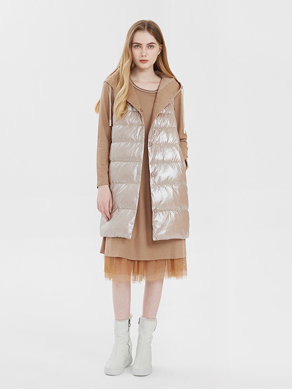 吉吉娜女装2022秋冬季卡其色连衣裙