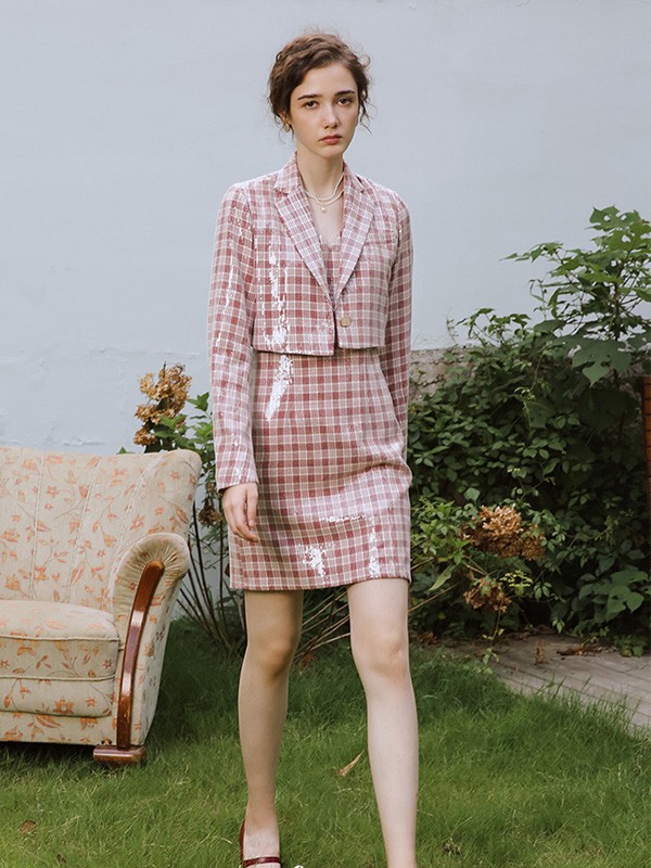 ISISLOVE女装2023春夏季粉色短裙