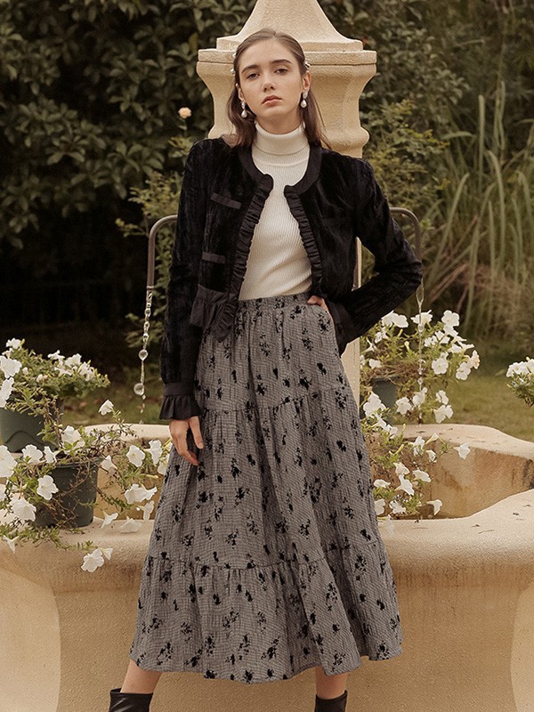 ISISLOVE女装2023春夏季白色针织衫