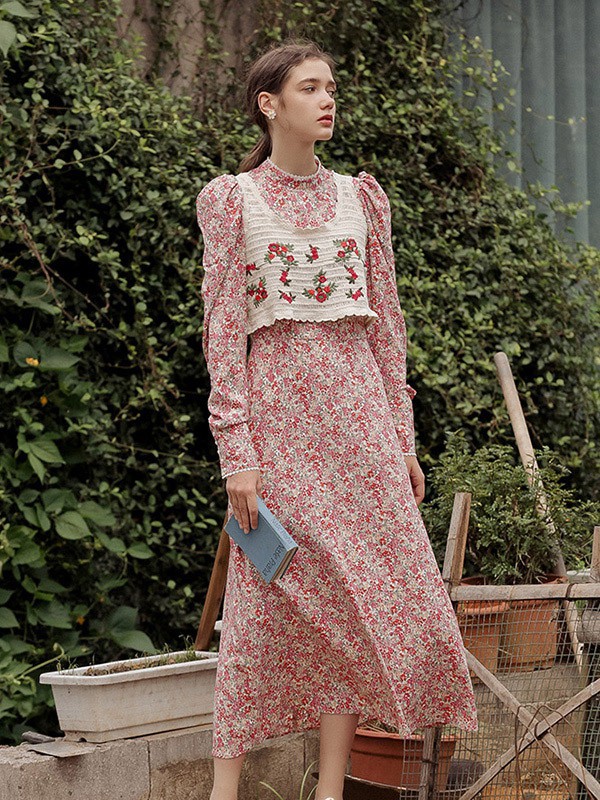 ISISLOVE女装2023春夏季粉色连衣裙