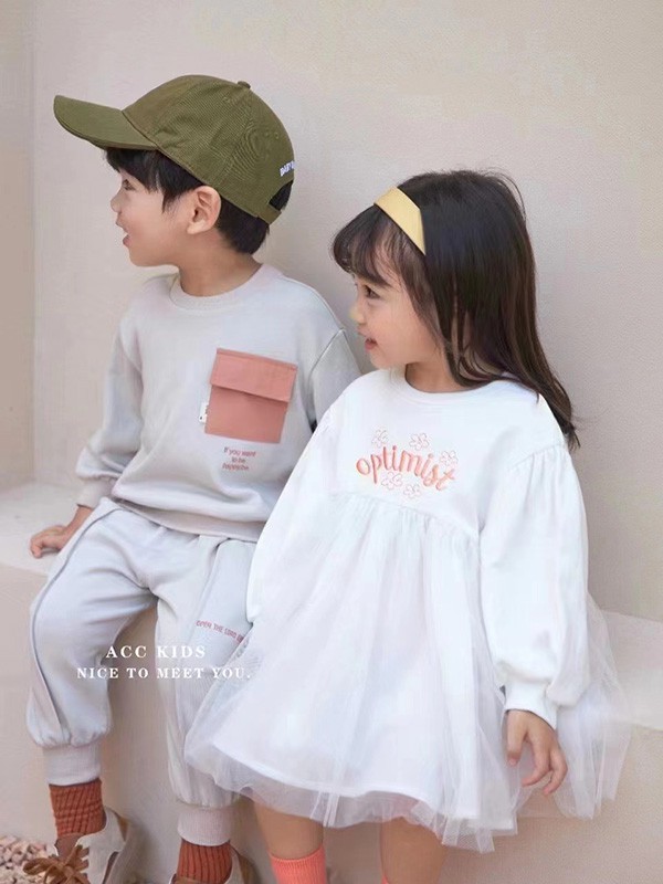 哆咪印像2023春夏季白色连衣裙