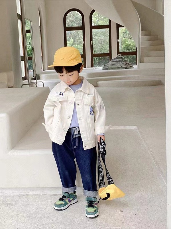 哆咪印像2023春夏季藏蓝色背心