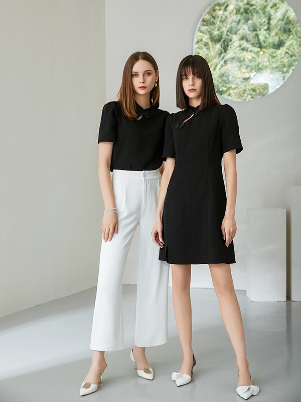 艾丽哲2023春夏季黑色T恤