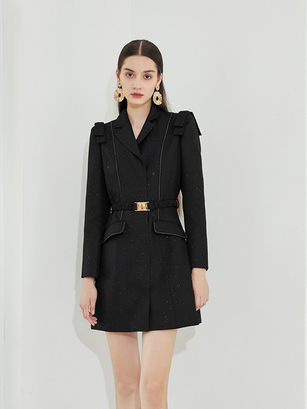 欧莎莉格2023春夏季黑色连衣裙