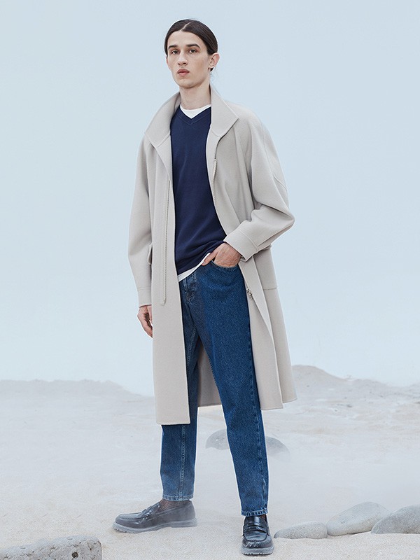 多尼路男装2022秋冬季米色大衣