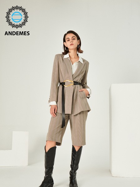 安米斯女装2023春夏季灰色短裤