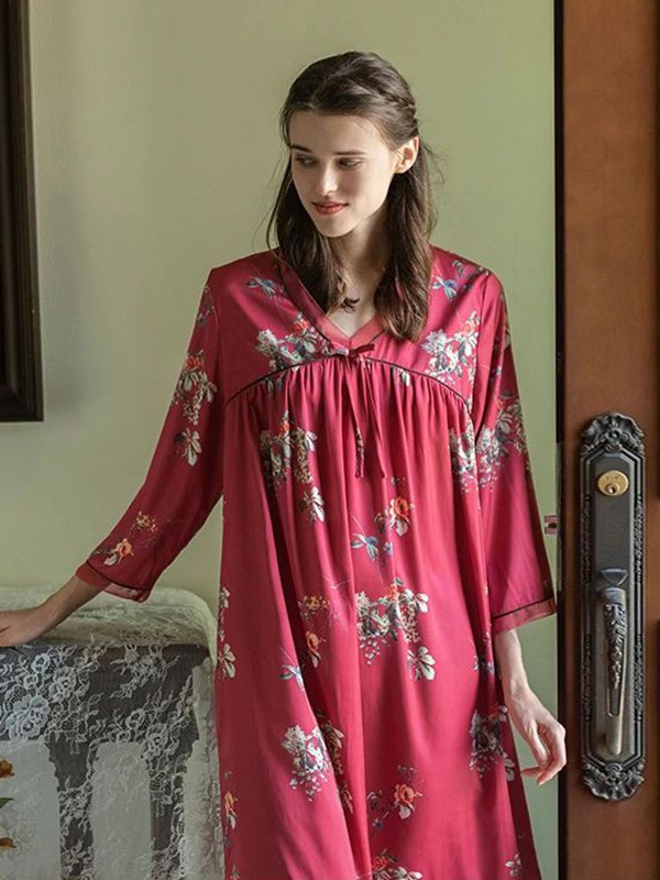 诺曼蒂克2023春夏季红色家居服