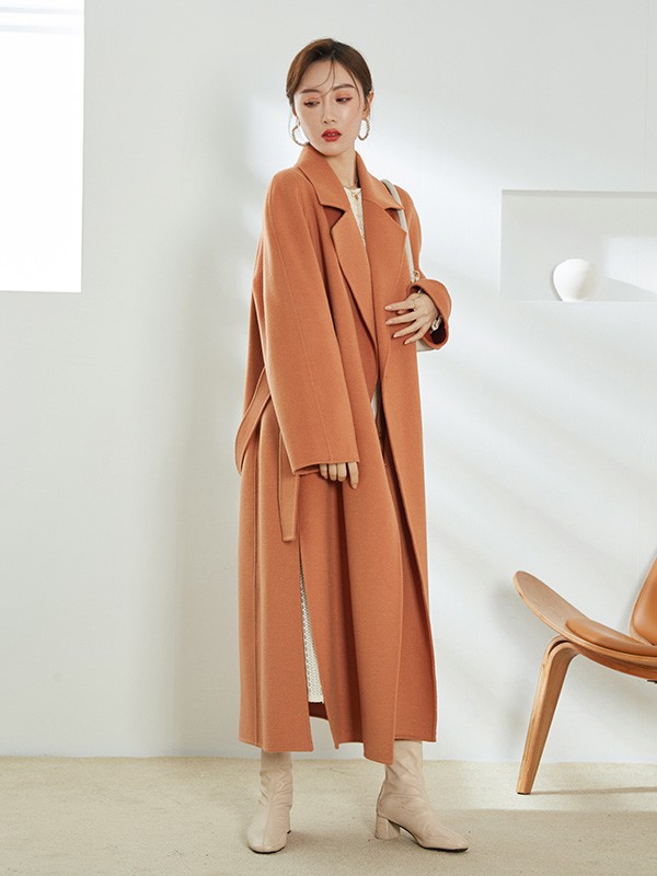 竹依依女装2022秋冬季橙色大衣