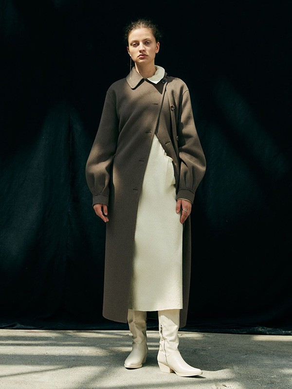 INSISFEMME2022秋冬季咖啡色大衣