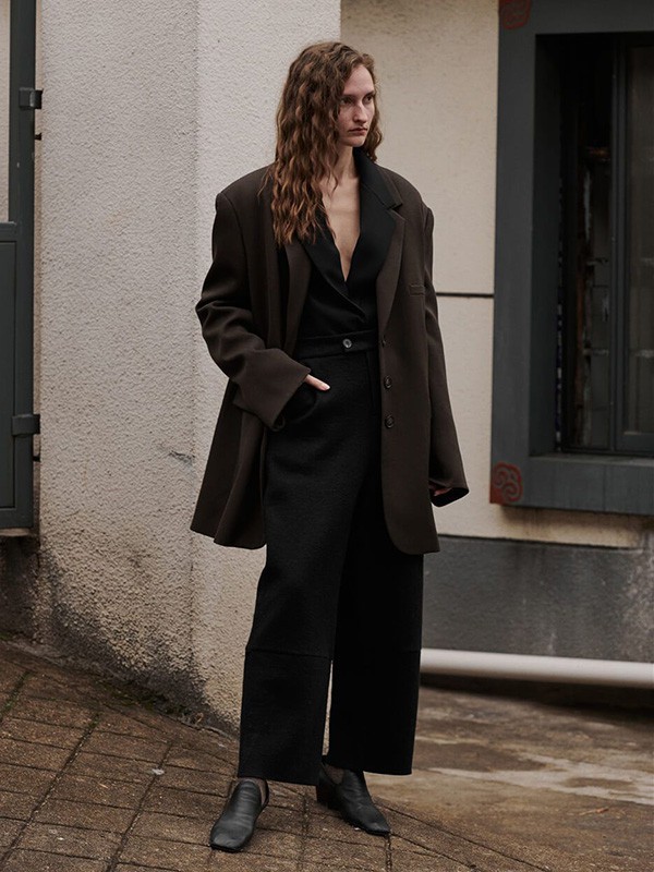 INSISFEMME2022秋冬季黑色大衣