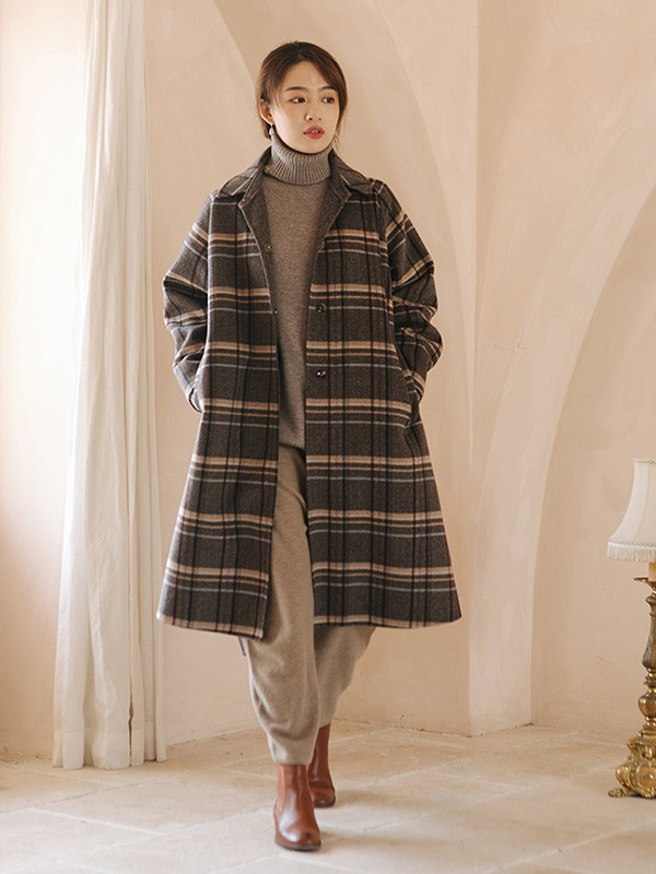 绽放女装2022秋冬季黑色大衣