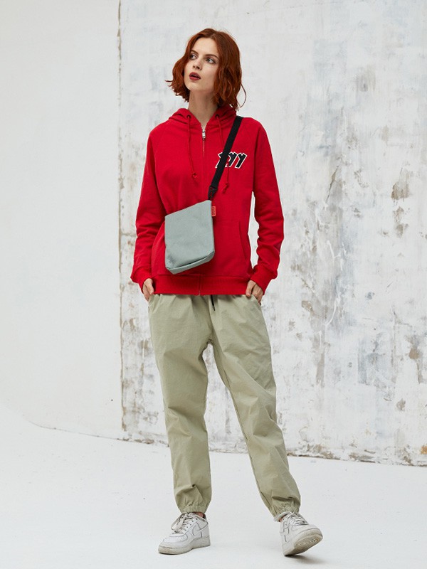 KON休闲装2023春夏季红色卫衣