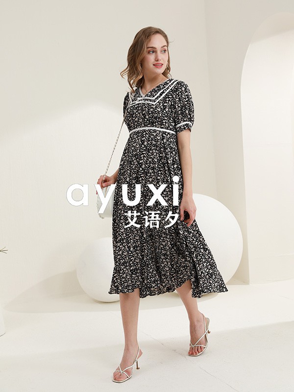 艾语夕女装2023春夏季黑色连衣裙