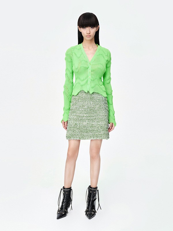 地素女装2023春夏季绿色针织衫