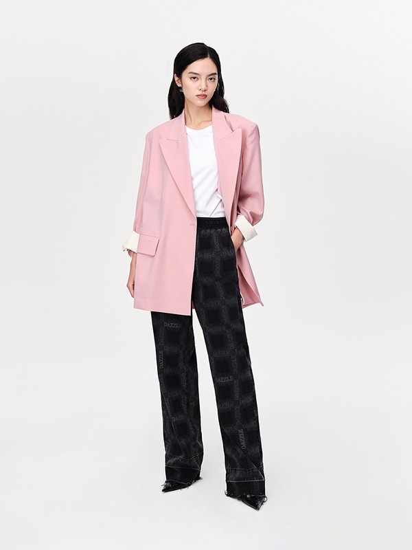地素女装2023春夏季粉色西装