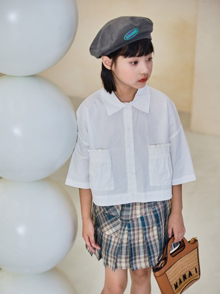 小资范童装2023春夏季白色衬衫