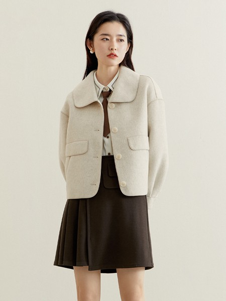 衣莱尔女装2022秋冬季白色大衣