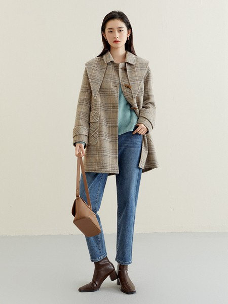 衣莱尔女装2022秋冬季灰色西装