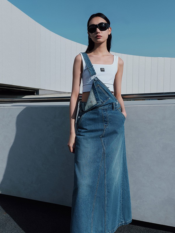 摩安珂 女装2023春夏季白色背心