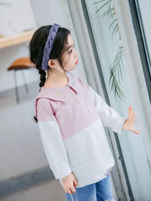 恋沐童装2023春夏季拼色卫衣