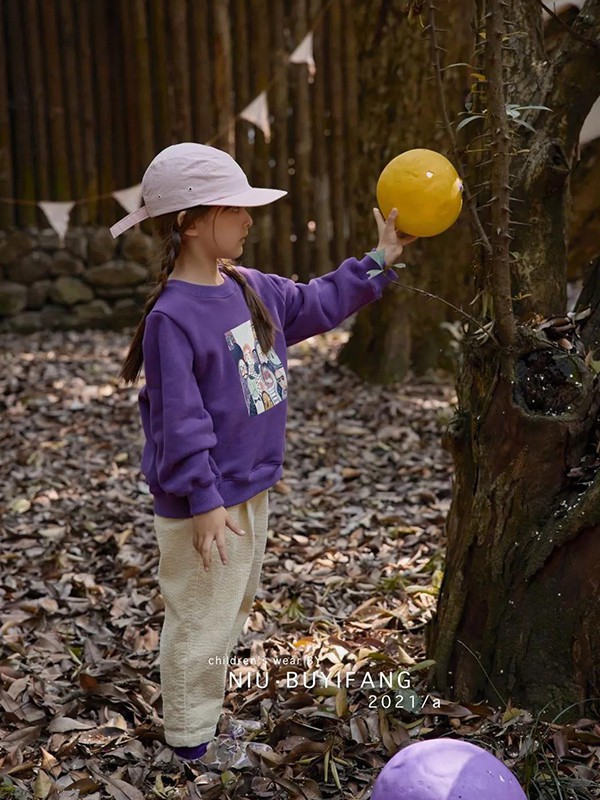 妞·布衣坊2022秋冬季紫色T恤