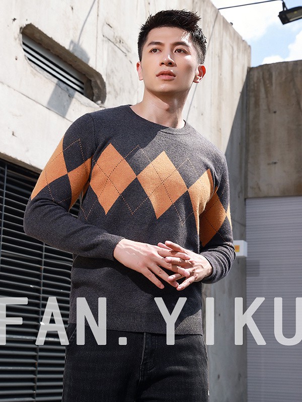 范衣库男装2022秋冬季黑色毛衣