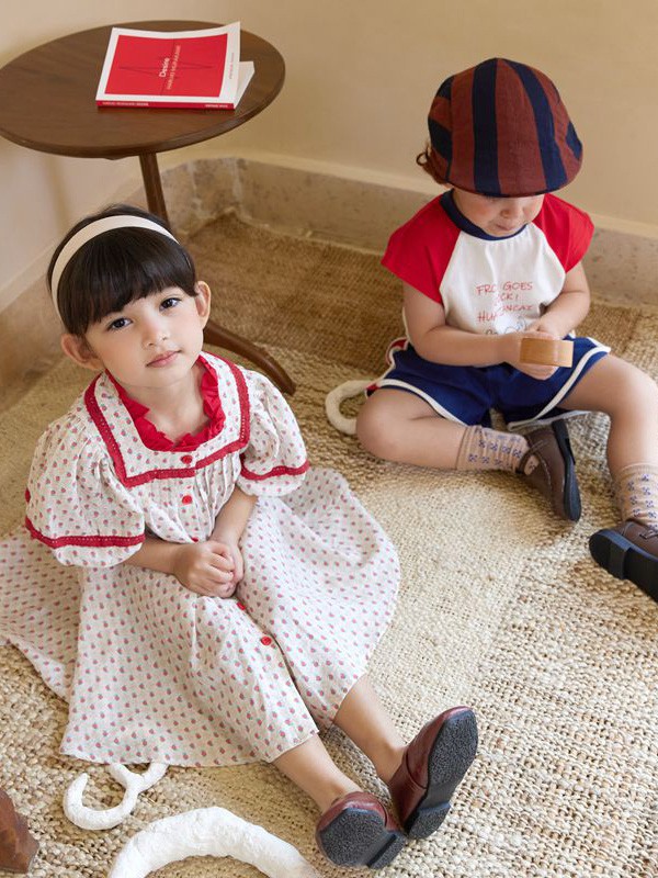 花田彩童装2023春夏季白色连衣裙