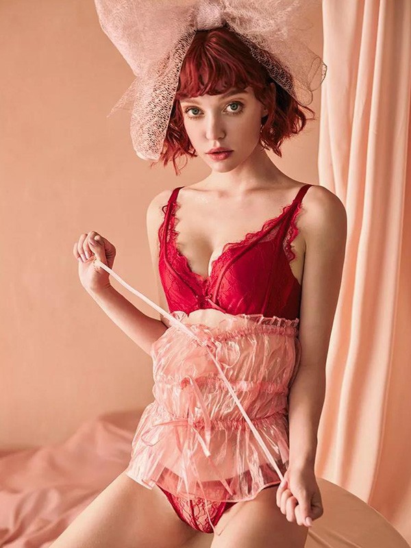 内梵2023春夏季红色时尚内衣