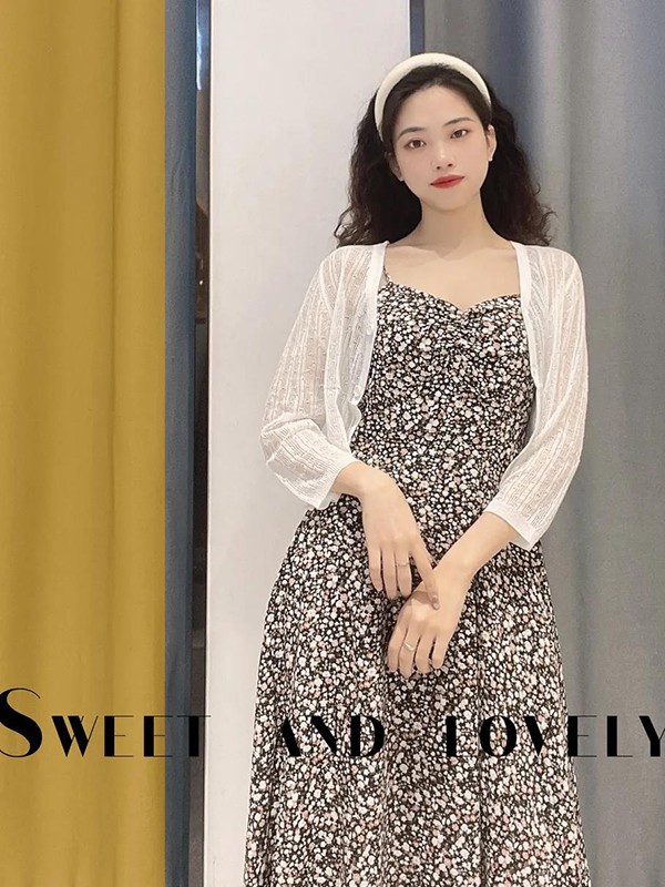 妙站2023春夏季黑色吊带裙