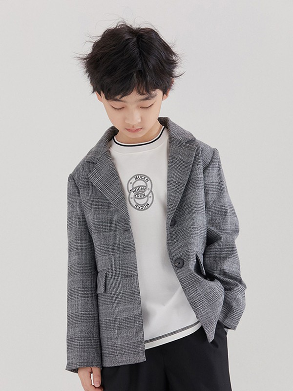 木可木可童装2022秋冬季白色T恤