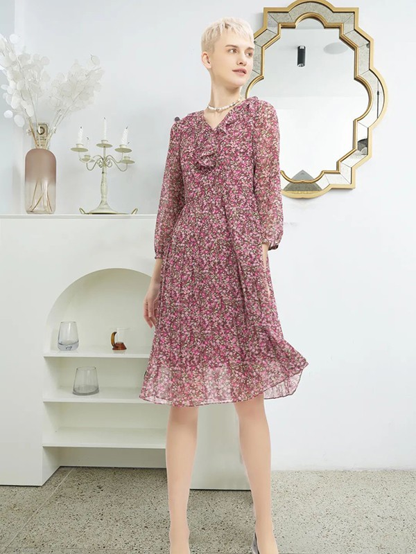 薏名女装2023春夏季粉色连衣裙