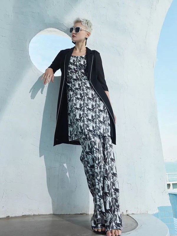 薏名女装2023春夏季白色连衣裙