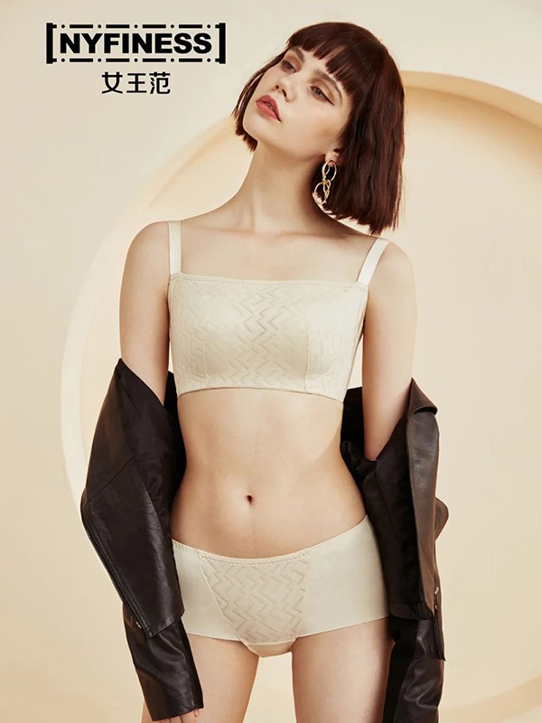 女王范内衣2023春夏季白色时尚内衣