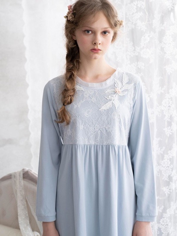 伊丝芬2023春夏季蓝色家居服