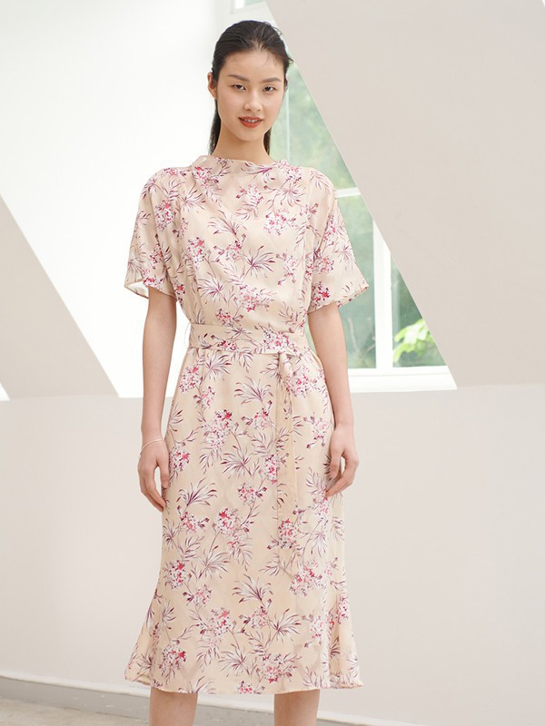 皑如女装2023春夏季粉色连衣裙